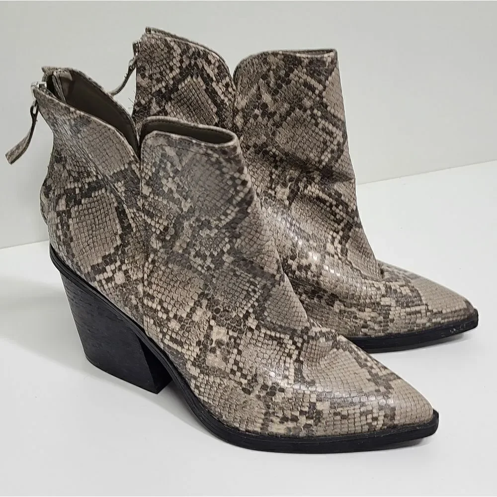 14th & Union Snakeskin Pattern Pointed Toe Ankle Boots/ Block Heel Size 8.5‎